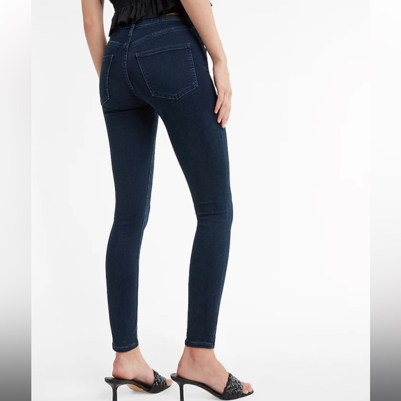 Express Stretch+ Supersoft Legging Mid Rise- 6R - Picture 4 of 9